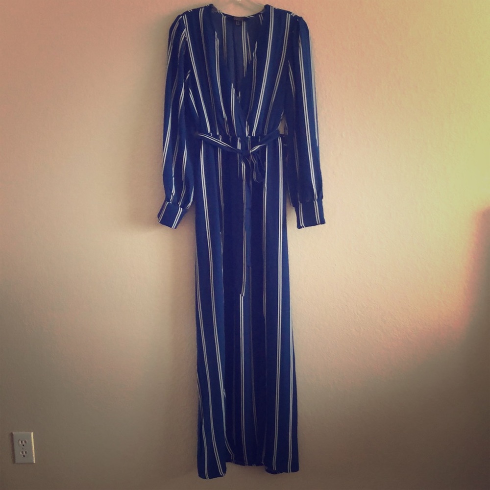Forever 21 Navy and White Striped Maxi Dress